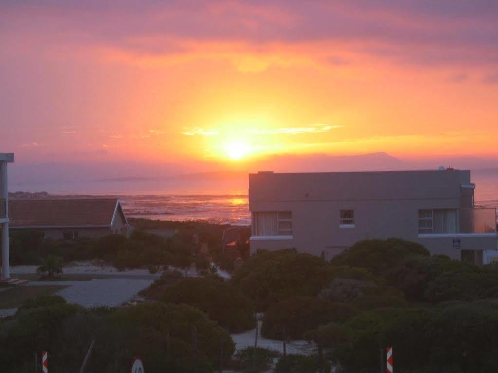 Aire Del Mar Guest House Kleinbaai Exterior photo